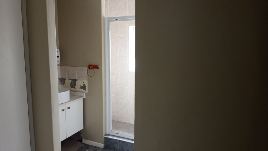 To Let commercial Property for Rent in Maitland Western Cape